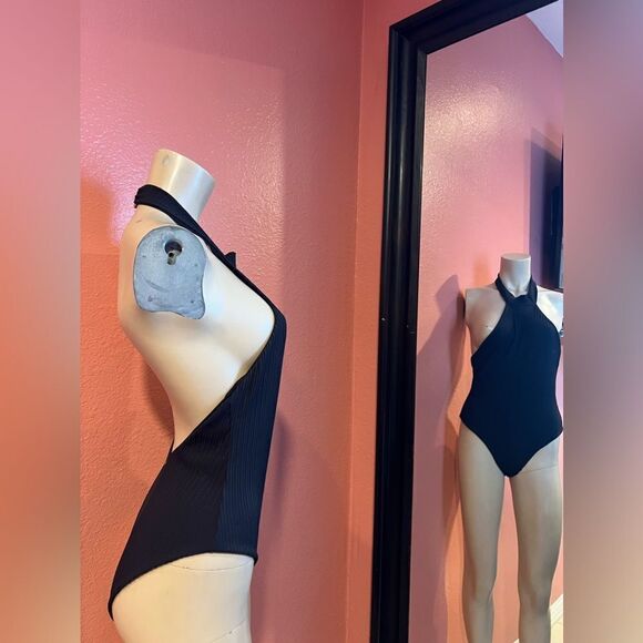 BEACH BUNNY ONE PIECE SWIM SUIT.. - Picture 3 of 5